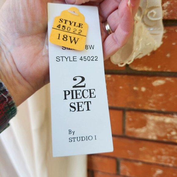 Studio I Women's Cardigan Duster Longline Sheer Cream With Beaded Sleeve - Picture 5 of 11